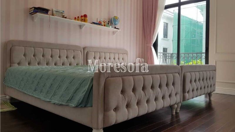 Mẫu giường ngủ đơn bọc nỉ màu trắng sữa cho con gái không thể bỏ qua